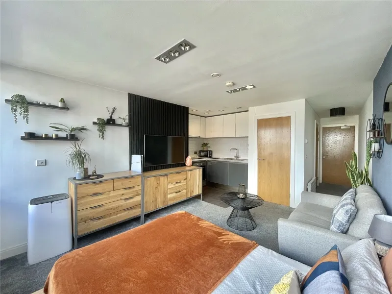 Apartment 910 31 Strand Street - Lot 2 on 04/09/24