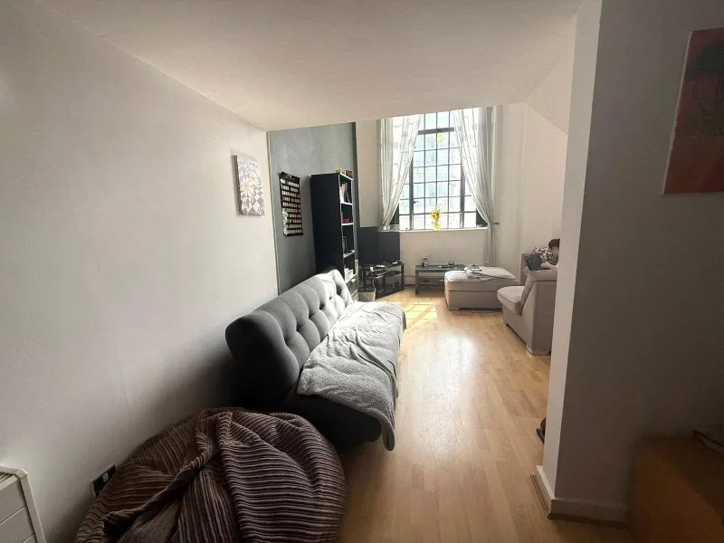 Apartment 103 15 Hatton Garden - Lot 8 on 03/12/25