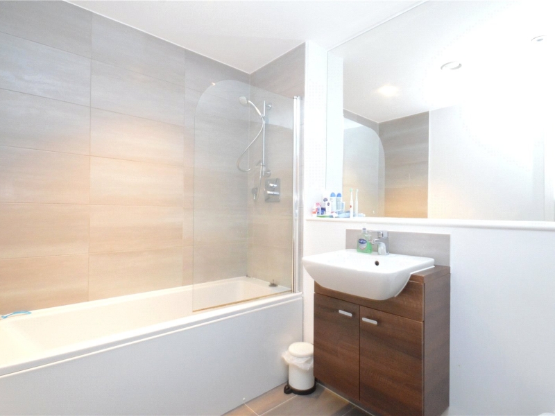 Apartment 503 7 The Strand - Lot 14 on 26/03/25