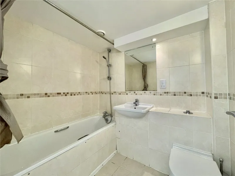 Apartment 84, The Albany 8 Old Hall Street - Lot 30 on 15/05/25