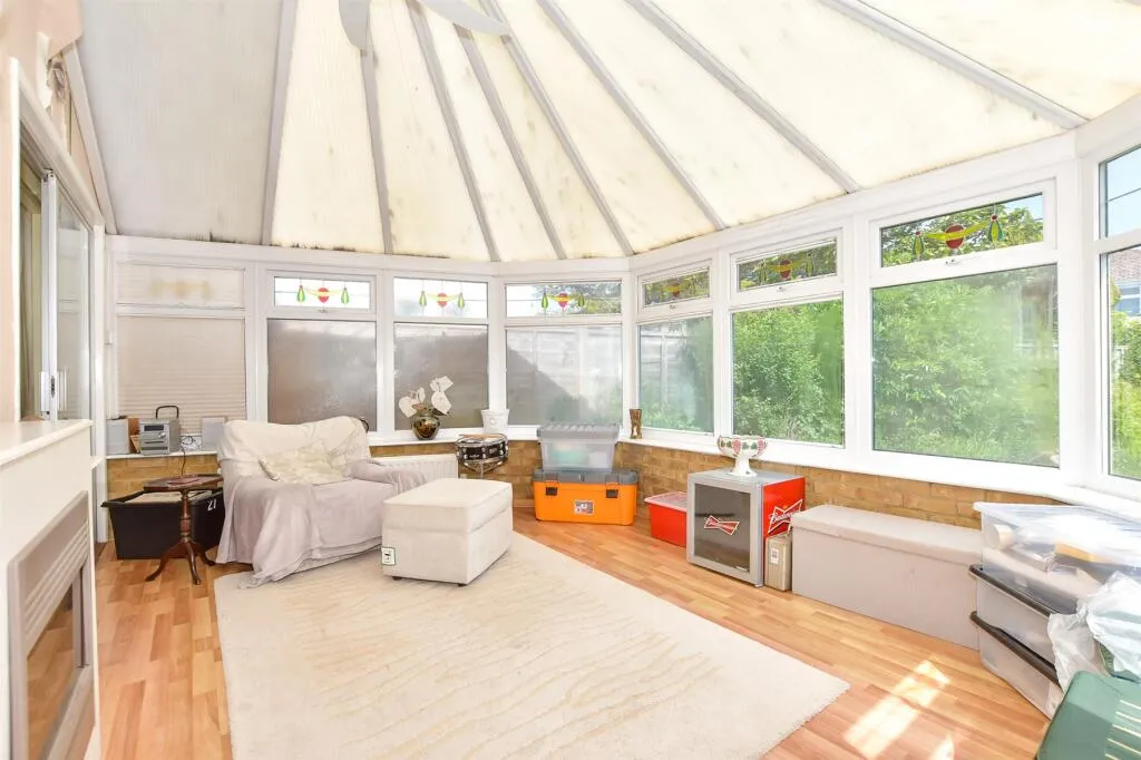 3 bed Semi-Detached
