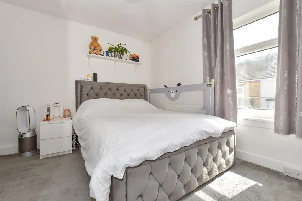 2 bed Terraced