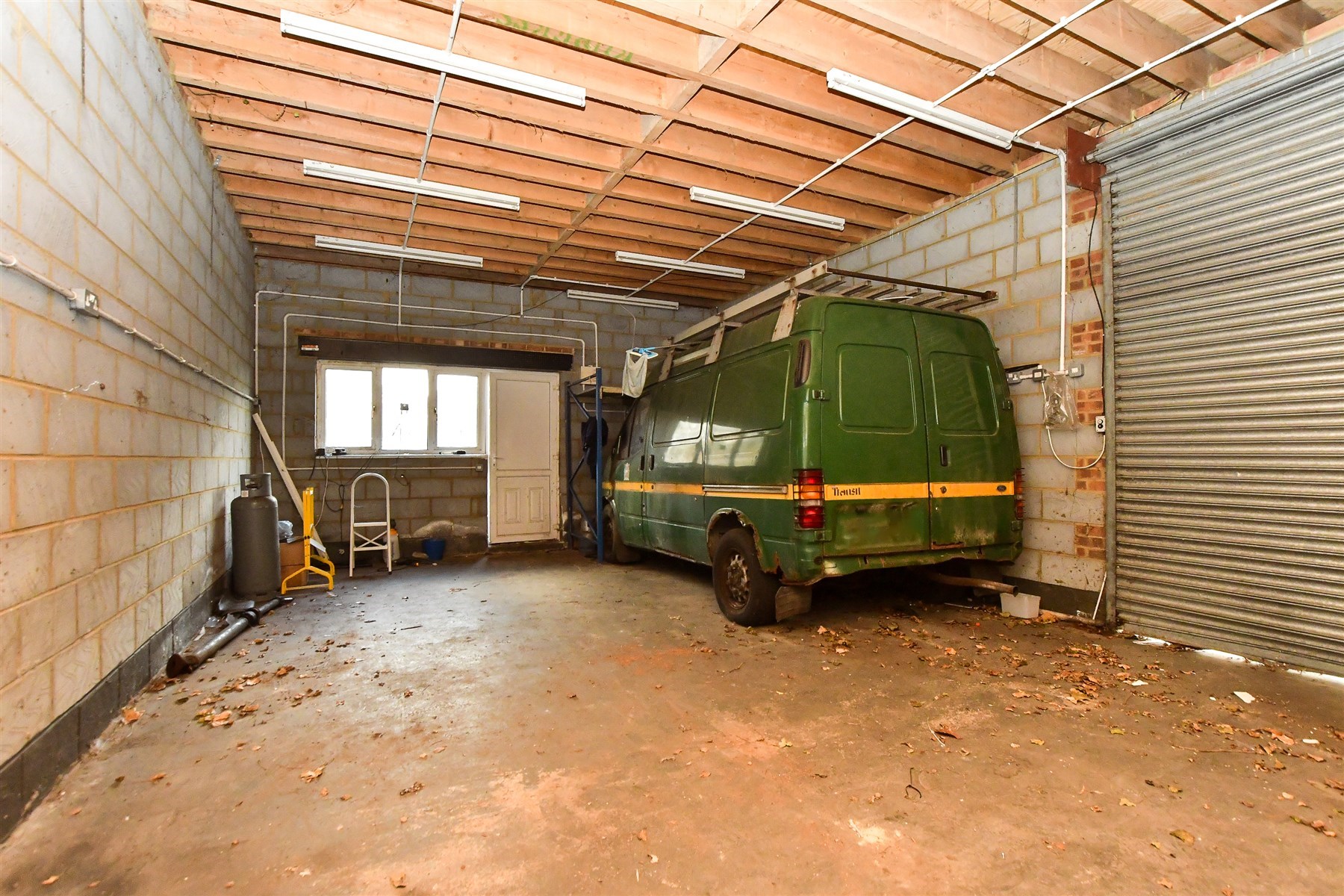 3 bed Semi-Detached