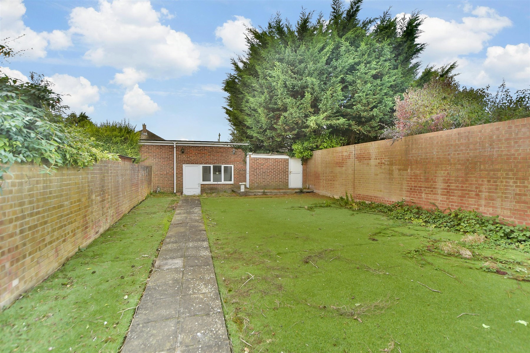 3 bed Semi-Detached