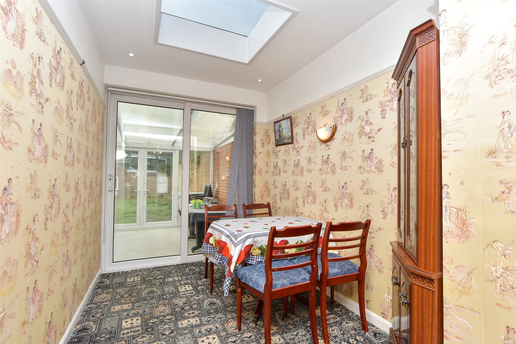 3 bed Semi-Detached