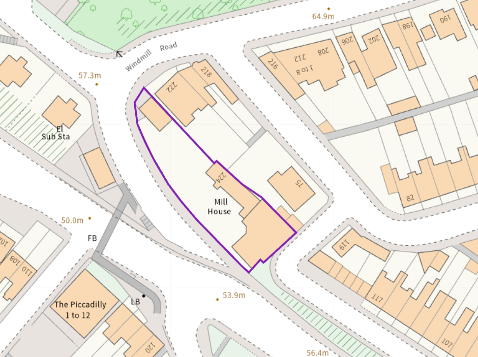 6 bed Detached