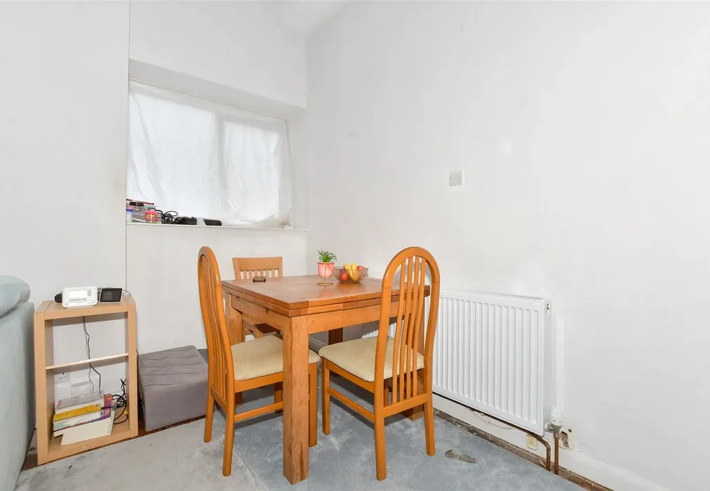 2 bed Apartment