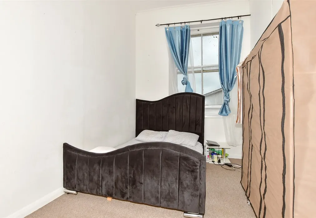 2 bed Apartment