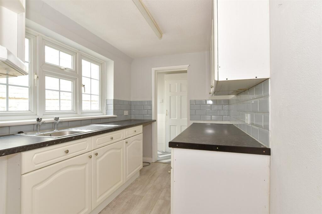 2 bed Terraced