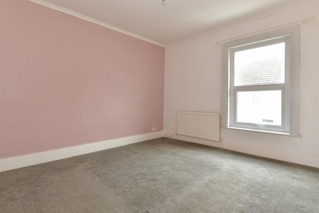 2 bed Terraced