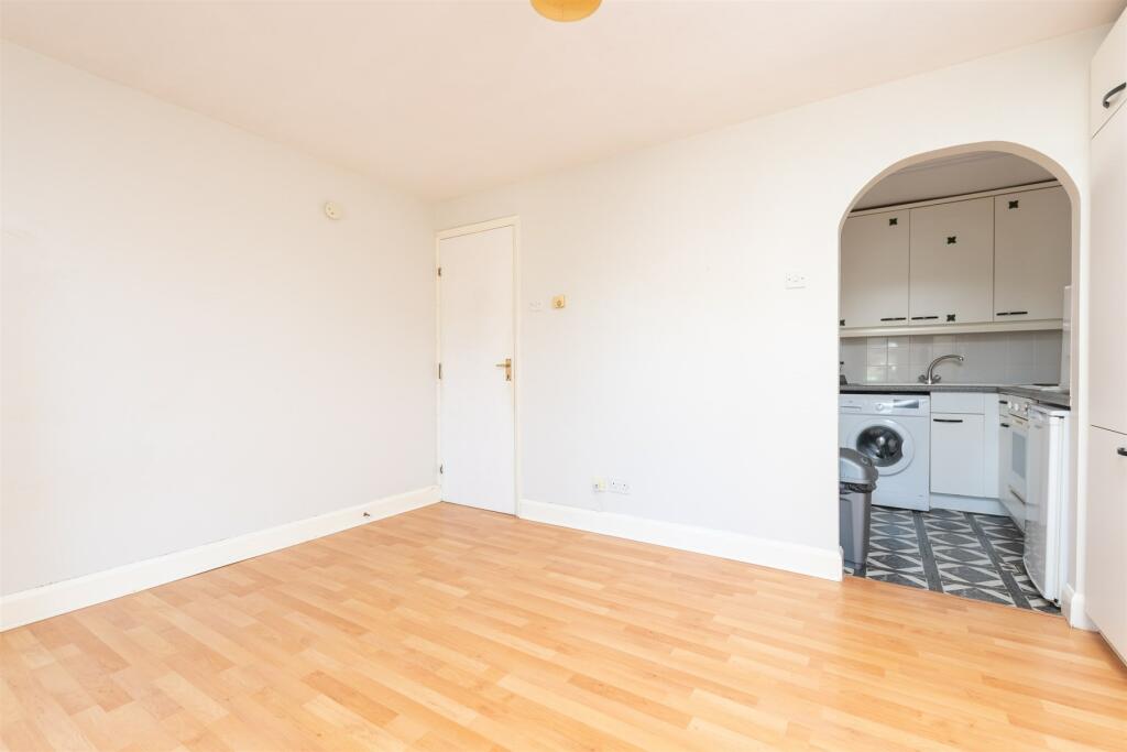 1 bed Studio