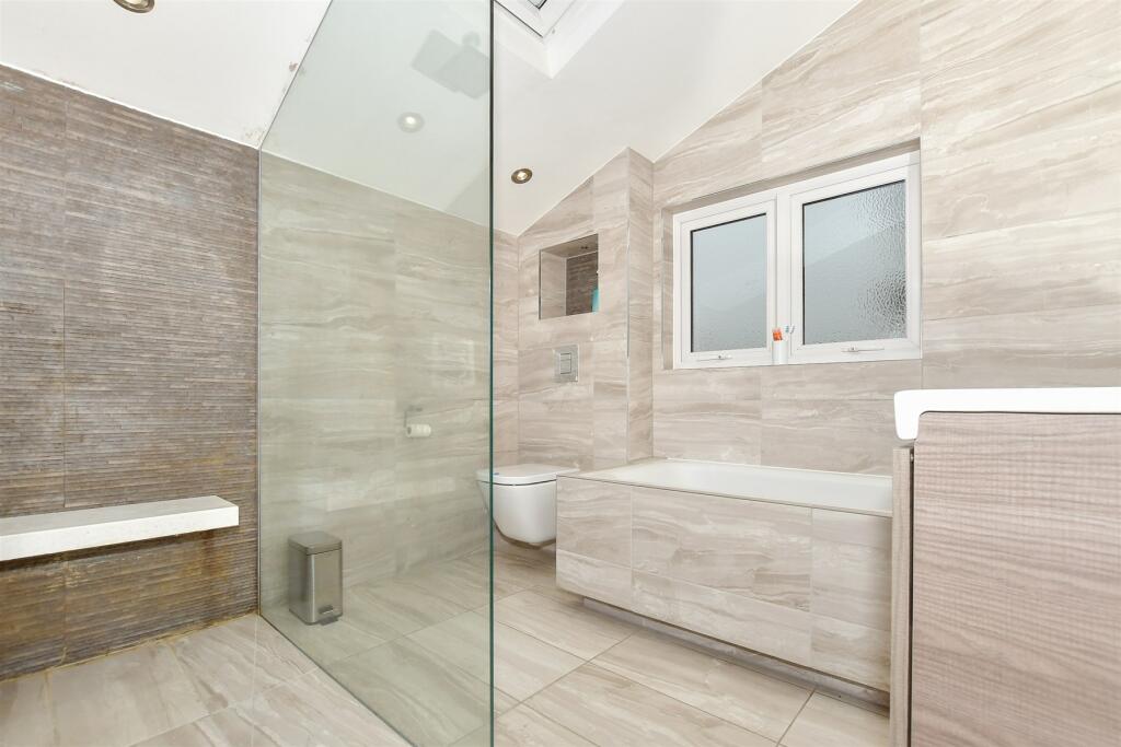 3 bed Terraced