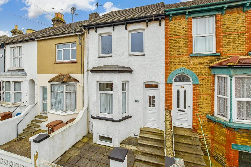3 bed Terraced