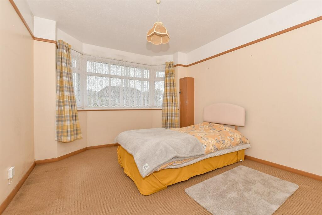 2 bed Detached Bungalow
