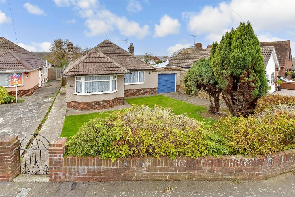 2 bed Detached Bungalow
