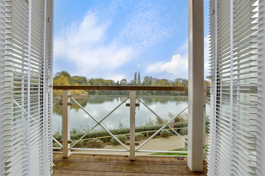 2 bed Apartment