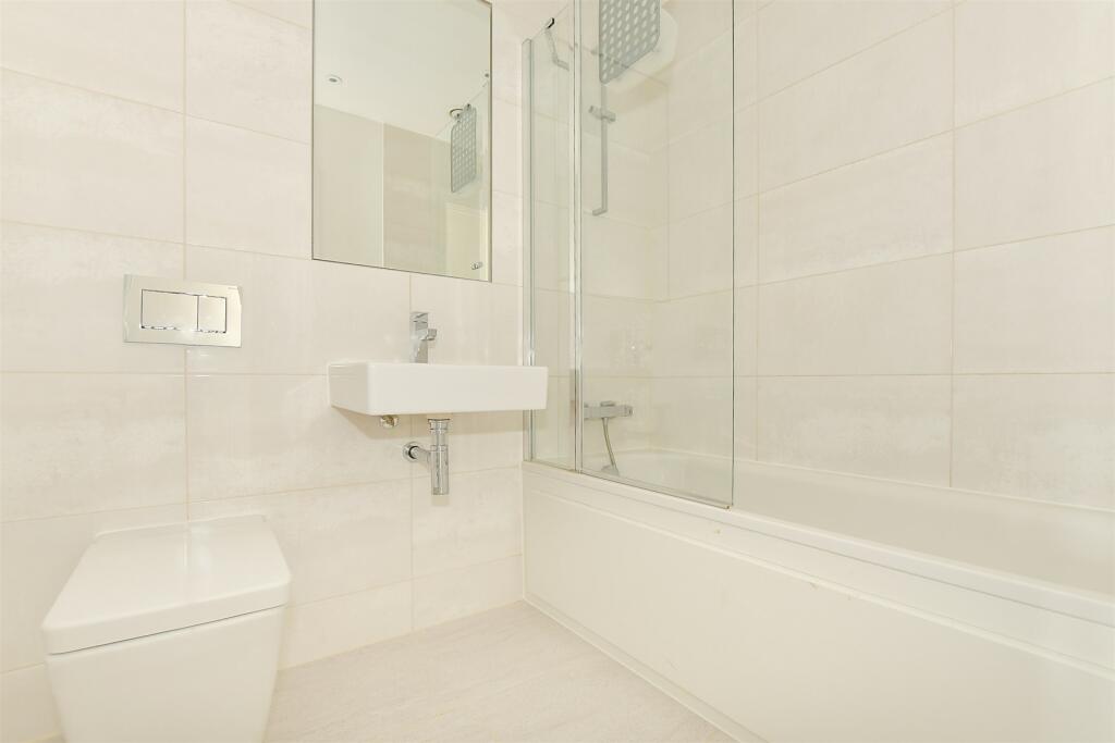 2 bed Apartment