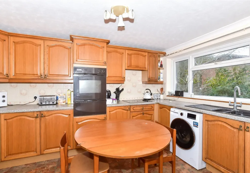 3 bed Town House