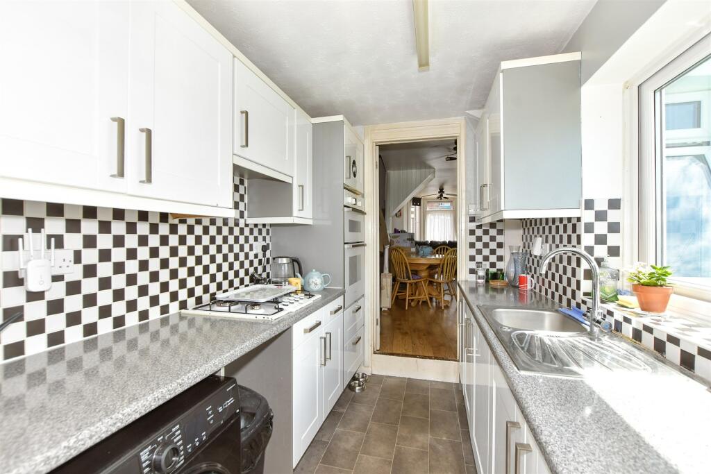 2 bed Terraced
