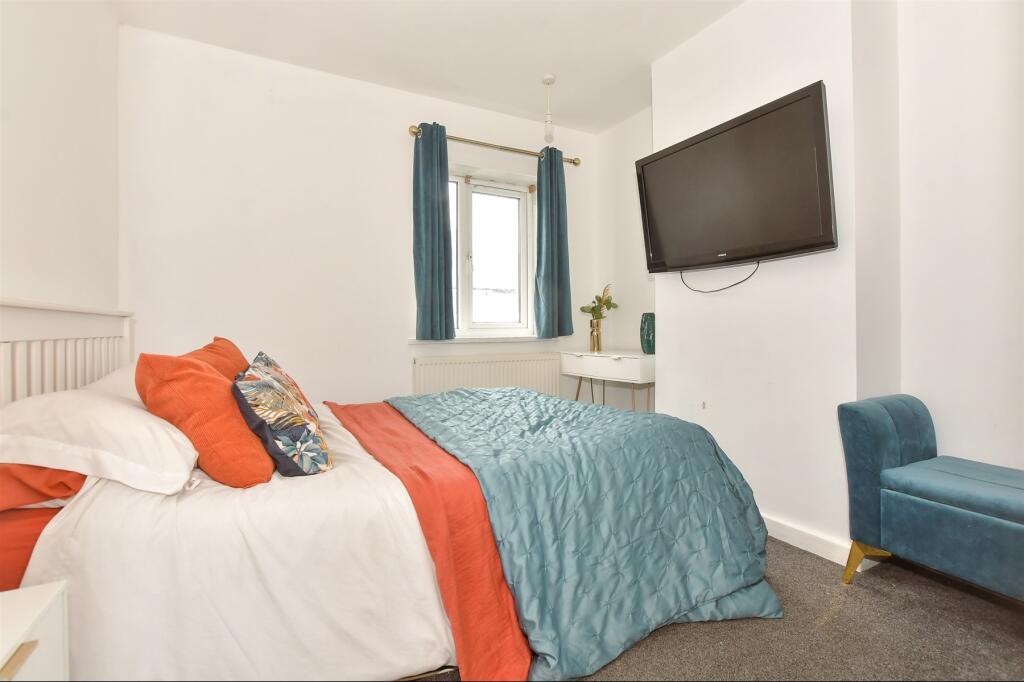 3 bed Terraced