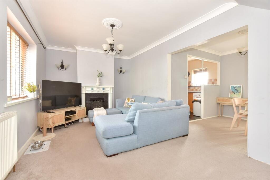 3 bed Terraced