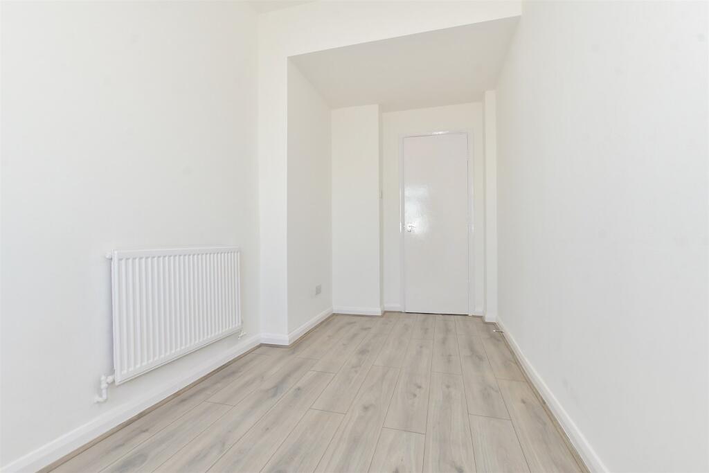 2 bed Apartment