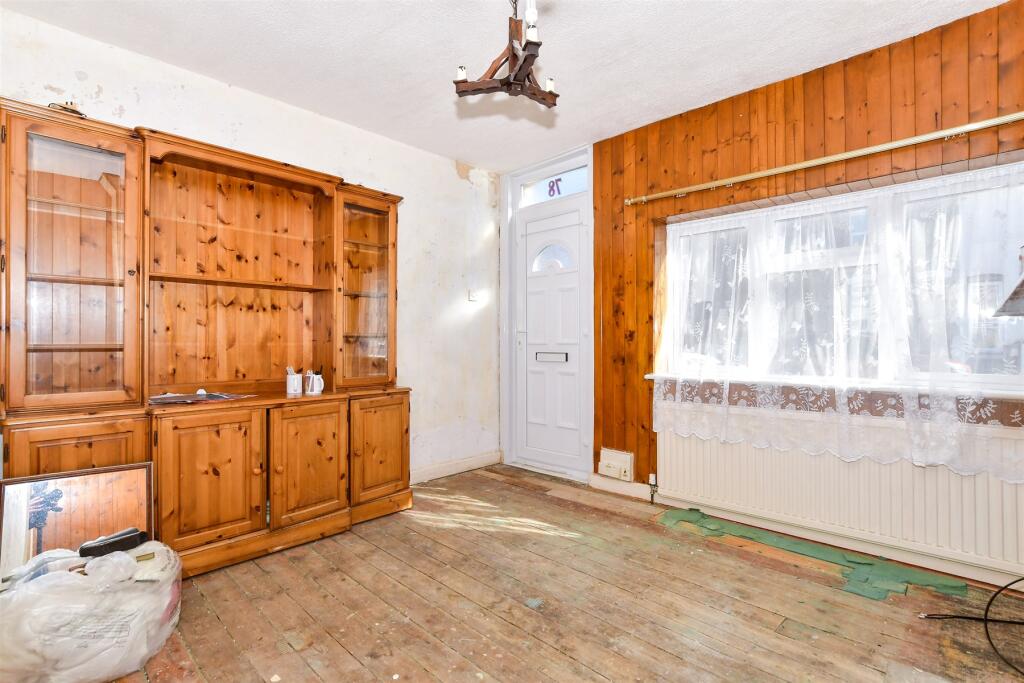 2 bed Terraced