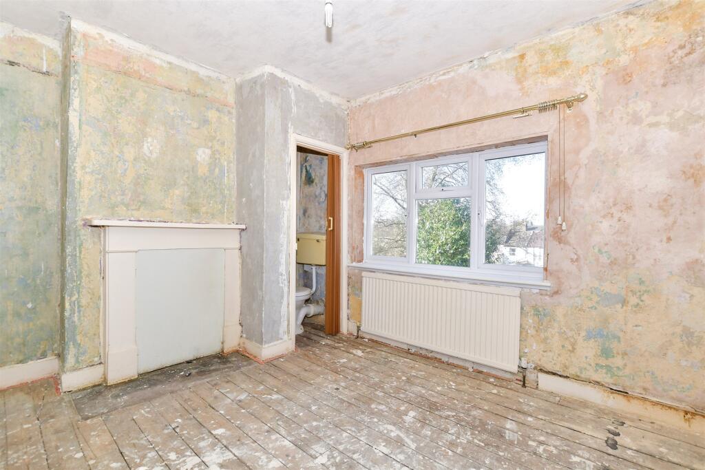 2 bed Terraced