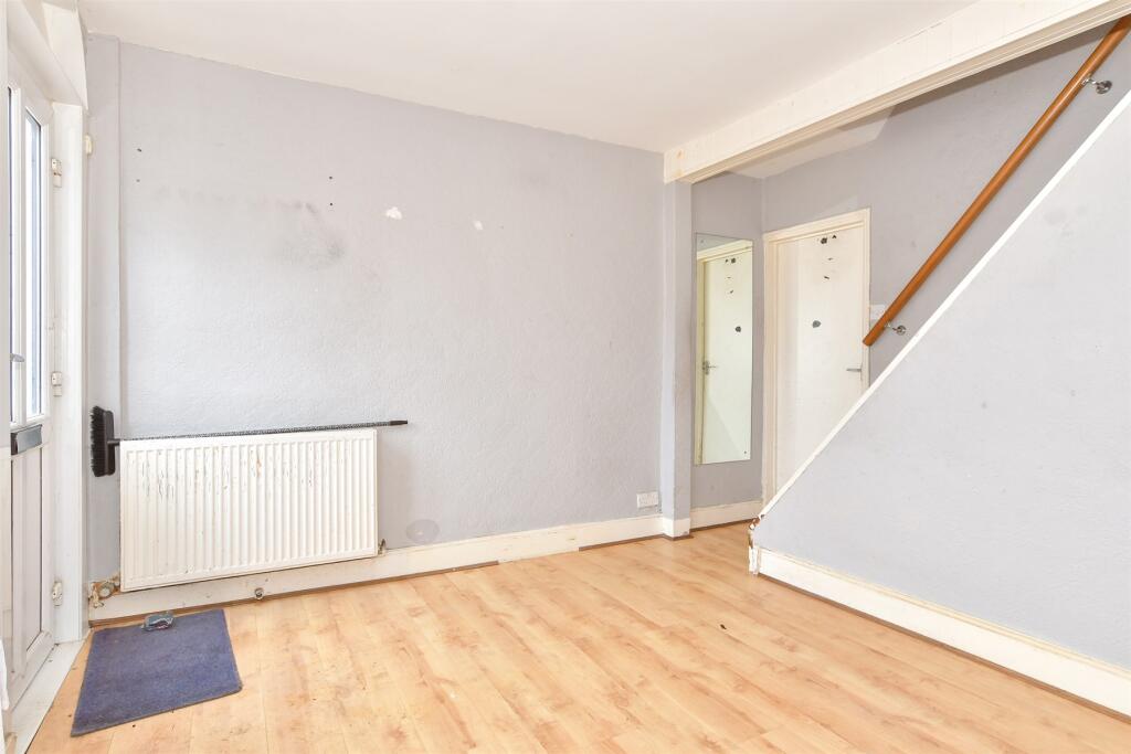3 bed Terraced