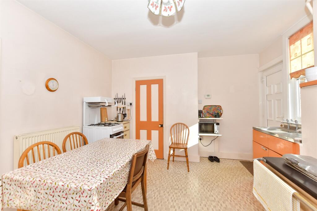 3 bed Detached