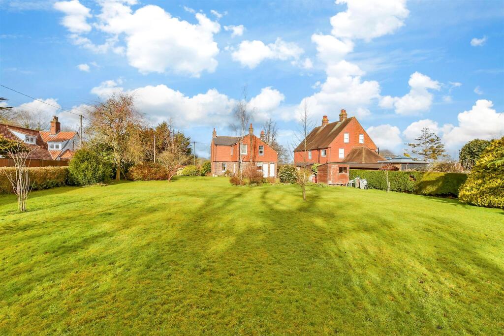 3 bed Detached