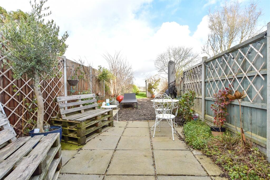 3 bed Terraced