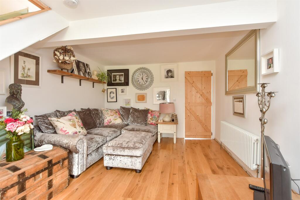 3 bed Terraced