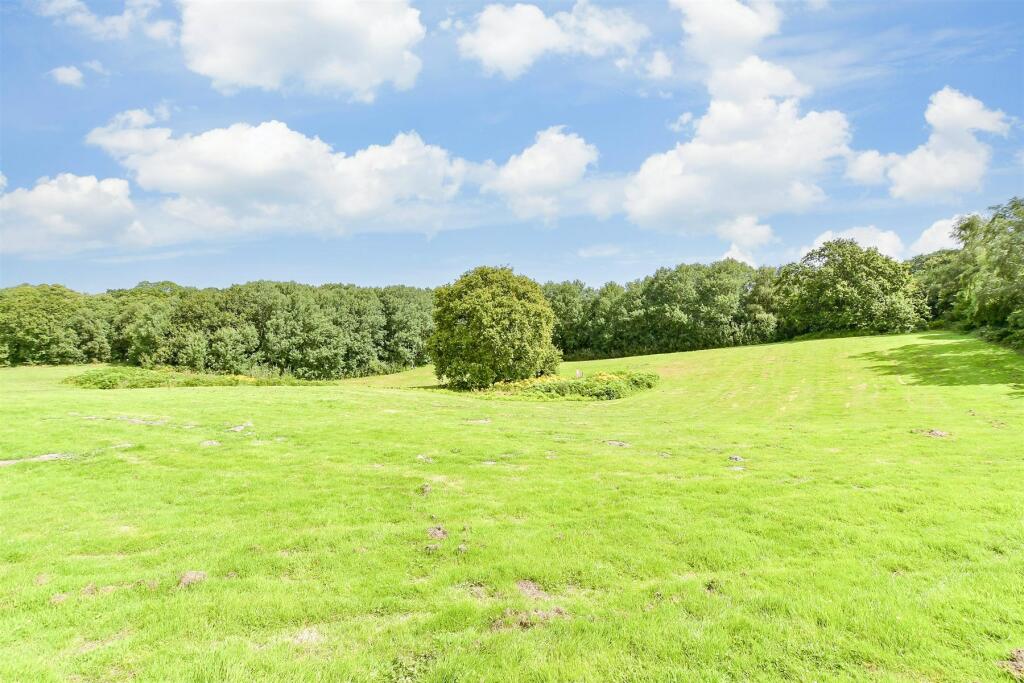 5 bed Campsite & Holiday Village