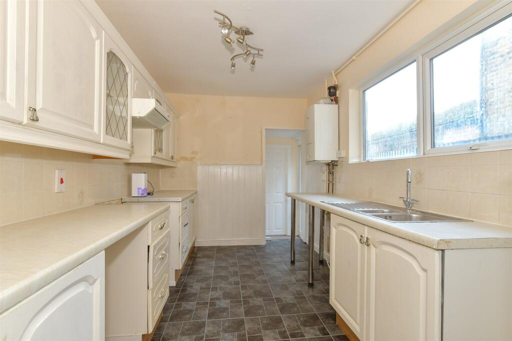 3 bed Terraced