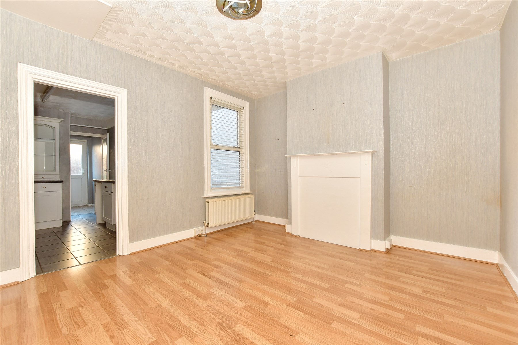 3 bed Terraced
