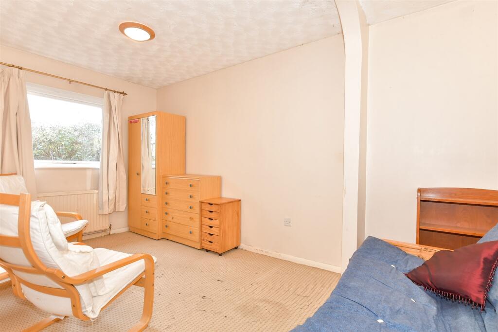 2 bed Bungalow