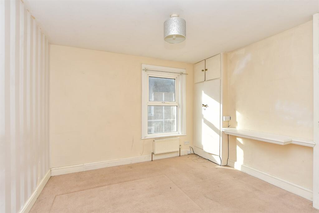 3 bed Terraced