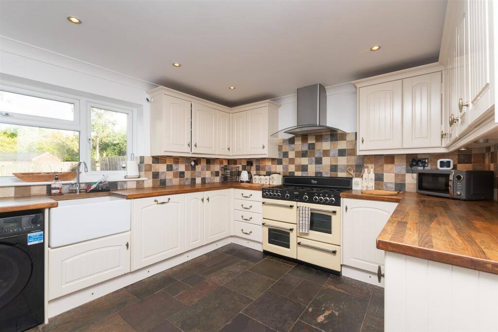 2 bed Terraced