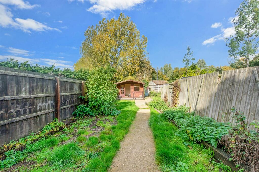2 bed Terraced