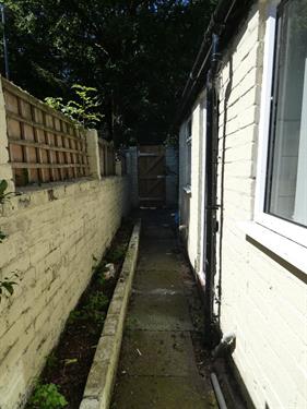 2 bed Terraced