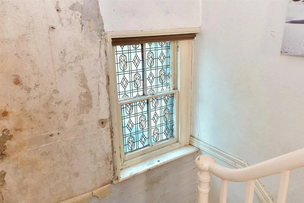 4 bed End of Terrace