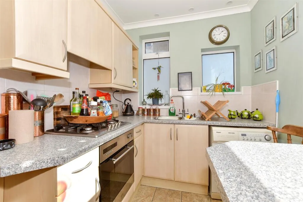 2 bed Apartment