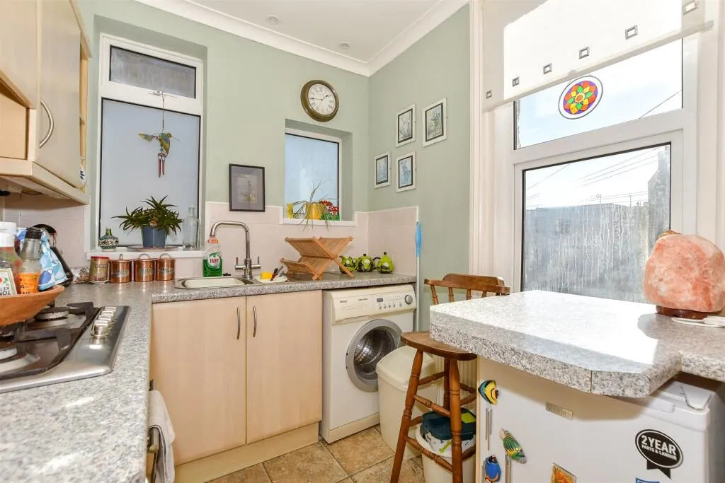 2 bed Apartment