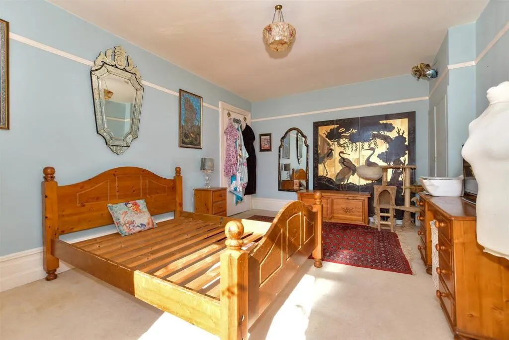 2 bed Apartment