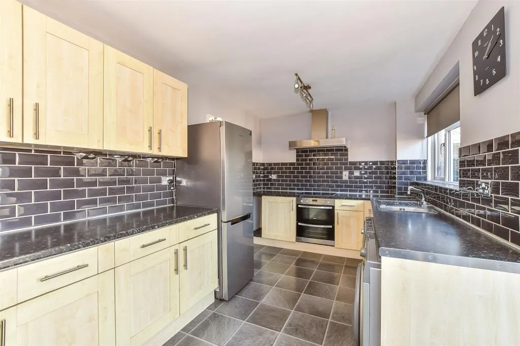 3 bed Terraced