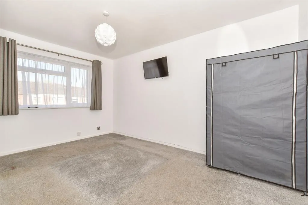 3 bed Terraced