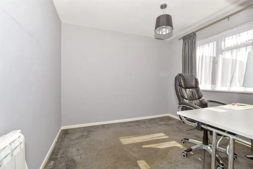 3 bed Terraced