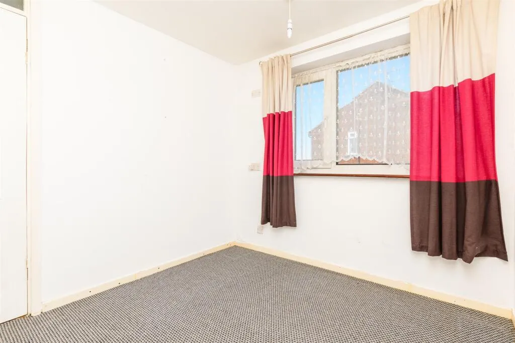 3 bed Terraced