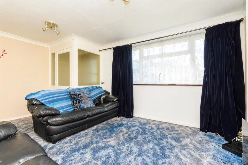 3 bed Terraced